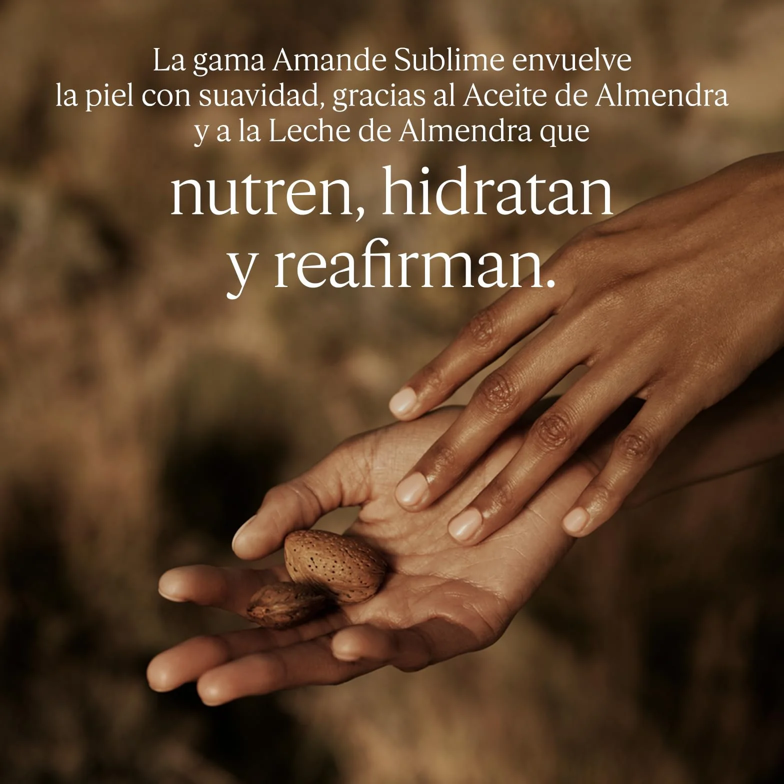 L'OCCITANE - Pasta Exfoliante Corporal Almendra (Amande Sublime) - 200 ml - Suaviza la piel - Fabricado en Francia