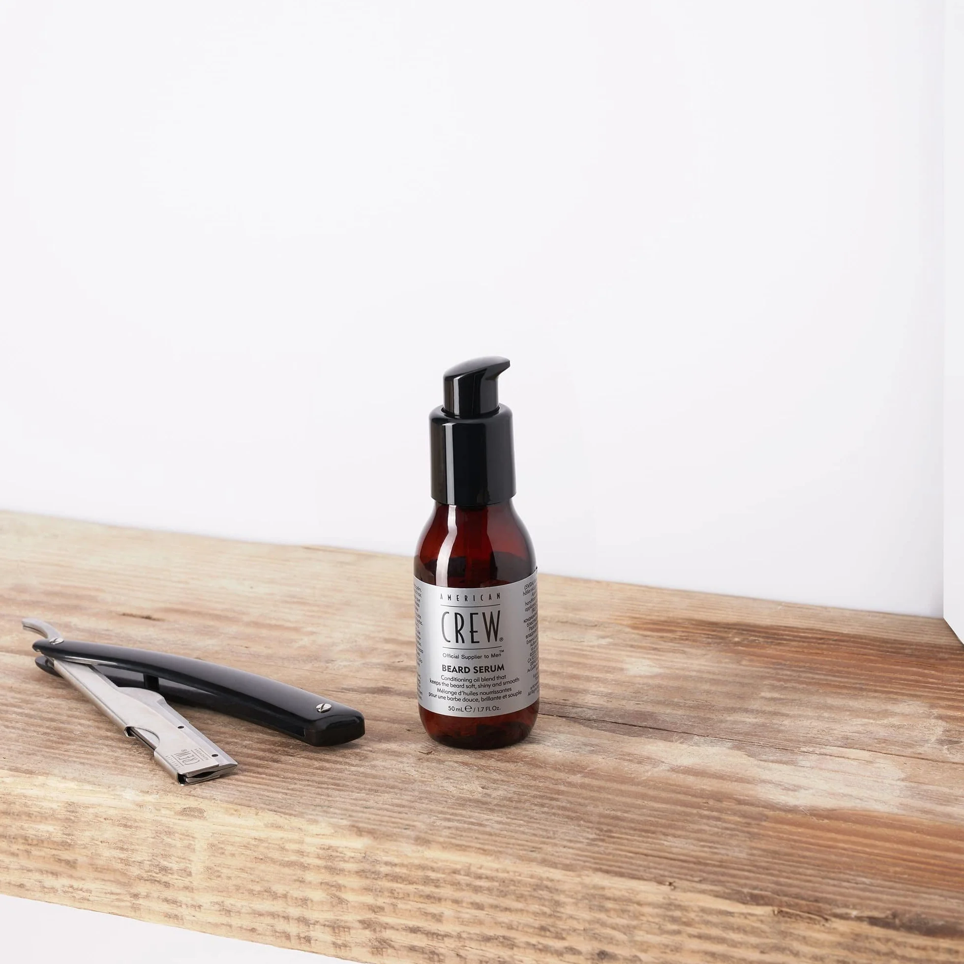 American Crew Beard Serum, Aceite para la Barba que Acondiciona, Aporta Brillo y Suavidad, Calma la Irritación, con Textura Ligera y de Rápida Absorción, para Uso Diario, 50 ml