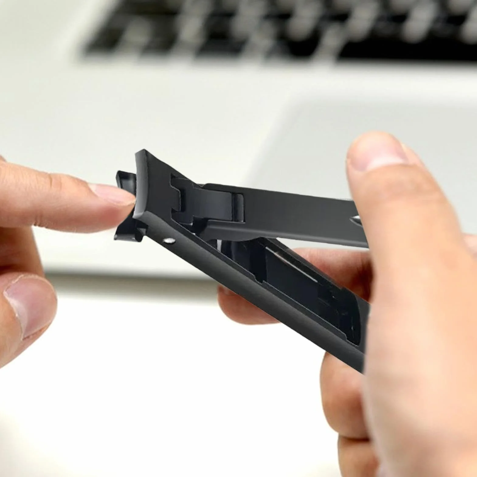 Cortaúñas de acero inoxidable plegables para uñas gruesas