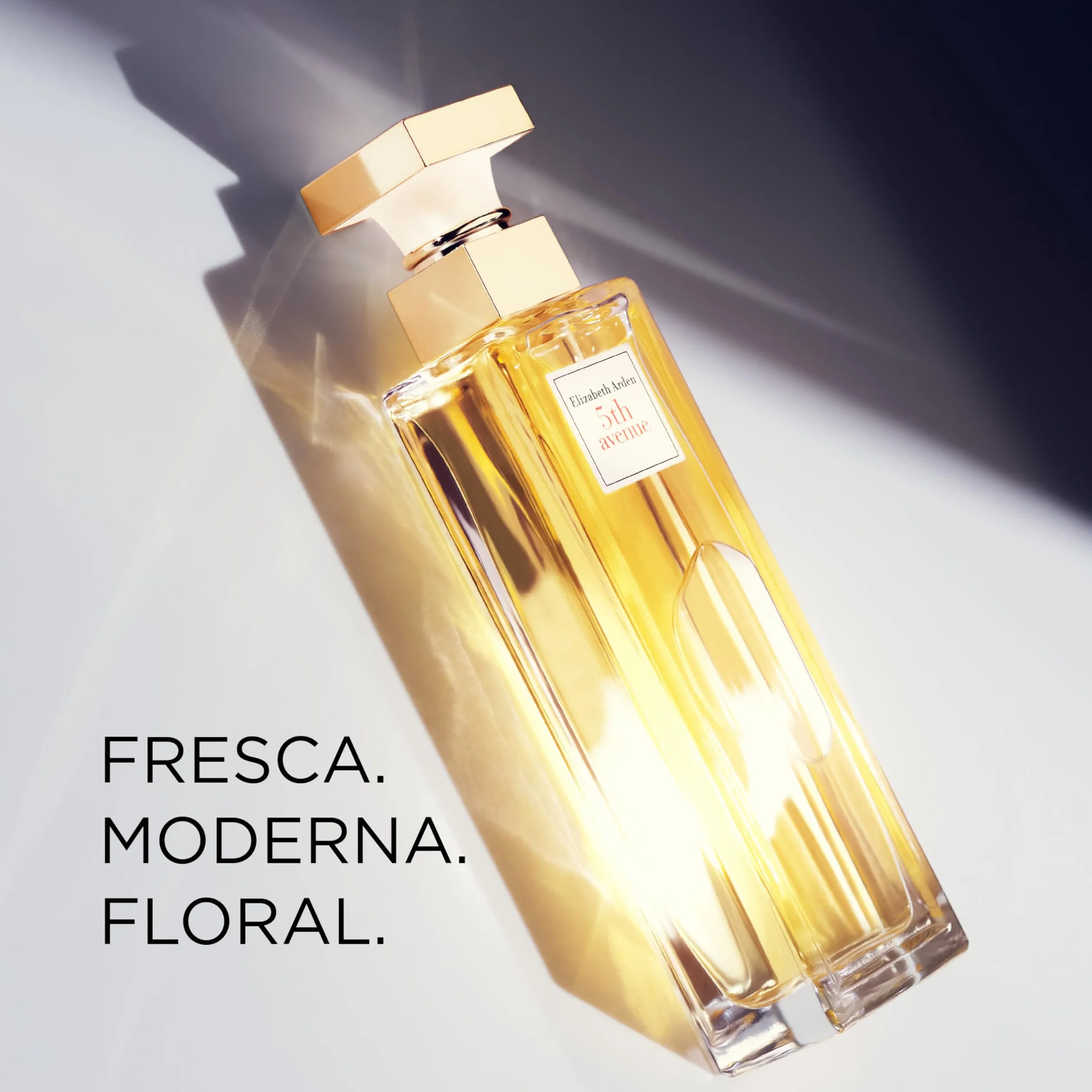 Elizabeth Arden 5th Avenue Eau de Parfum Spray para Mujer, Notas Florales de Magnolia, Violeta y Ámbar