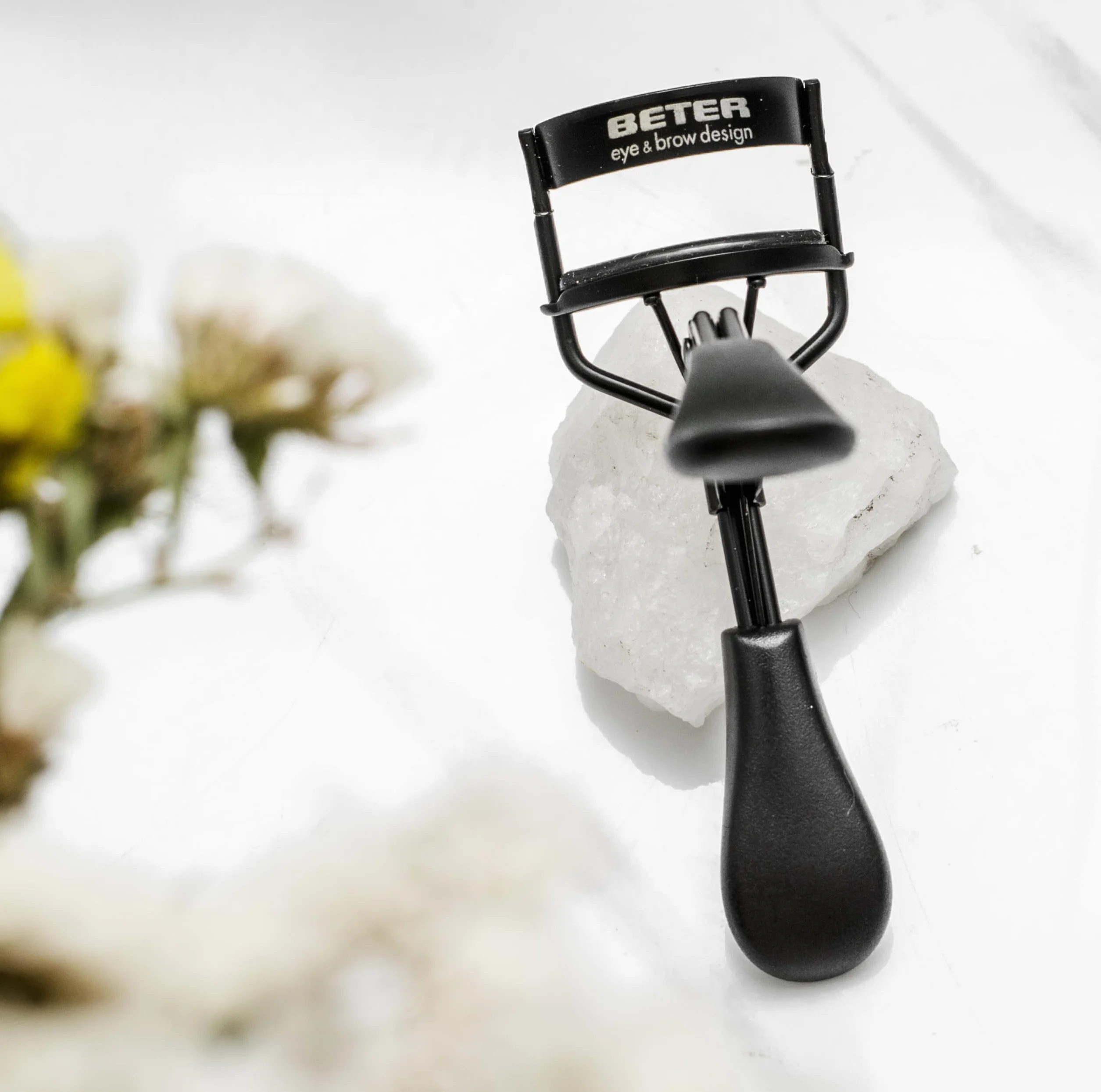Beter Rizador de pestañas automático con almohadillas de silicona, acero profesional