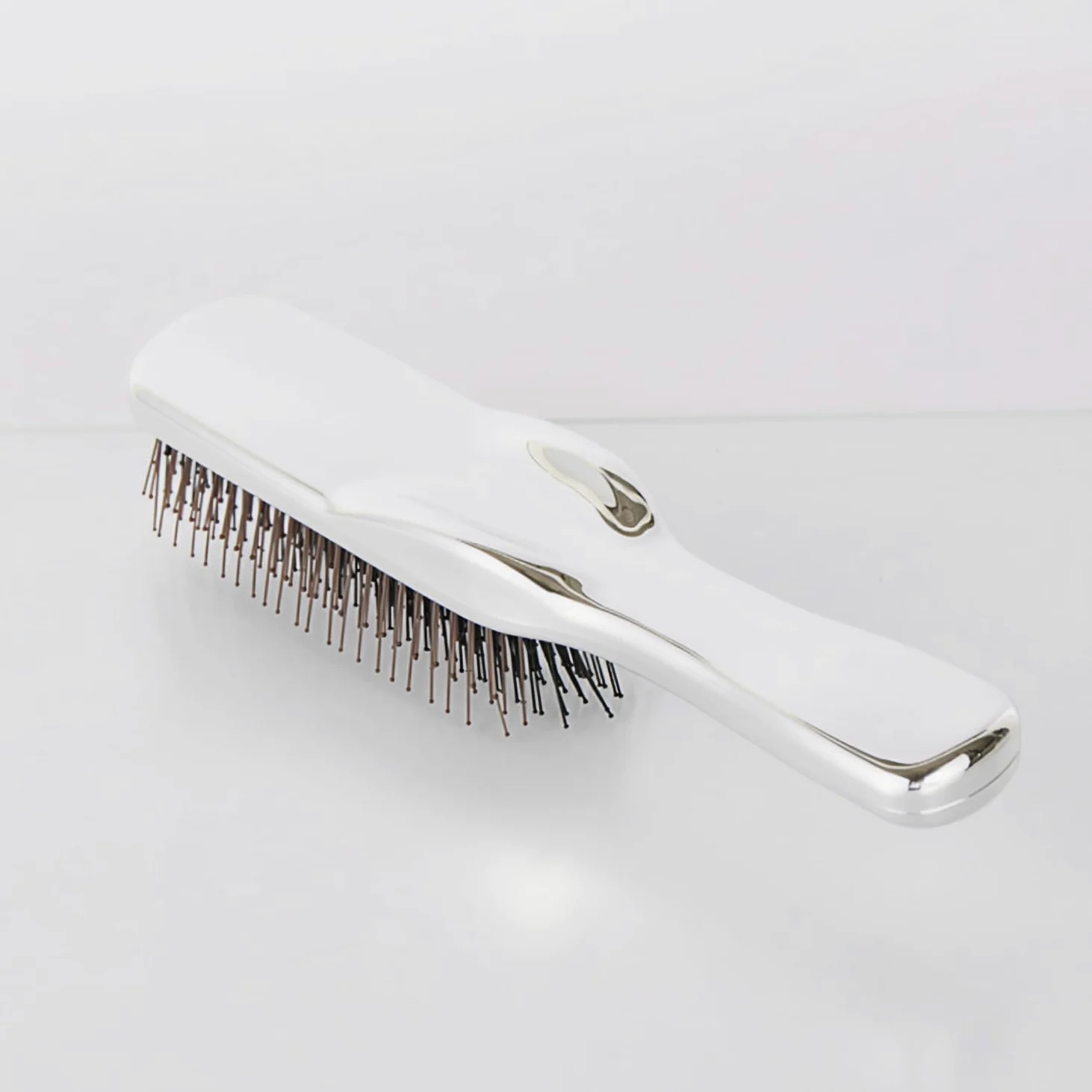 S-HEART-S Scalp Brush Plus Long Silver