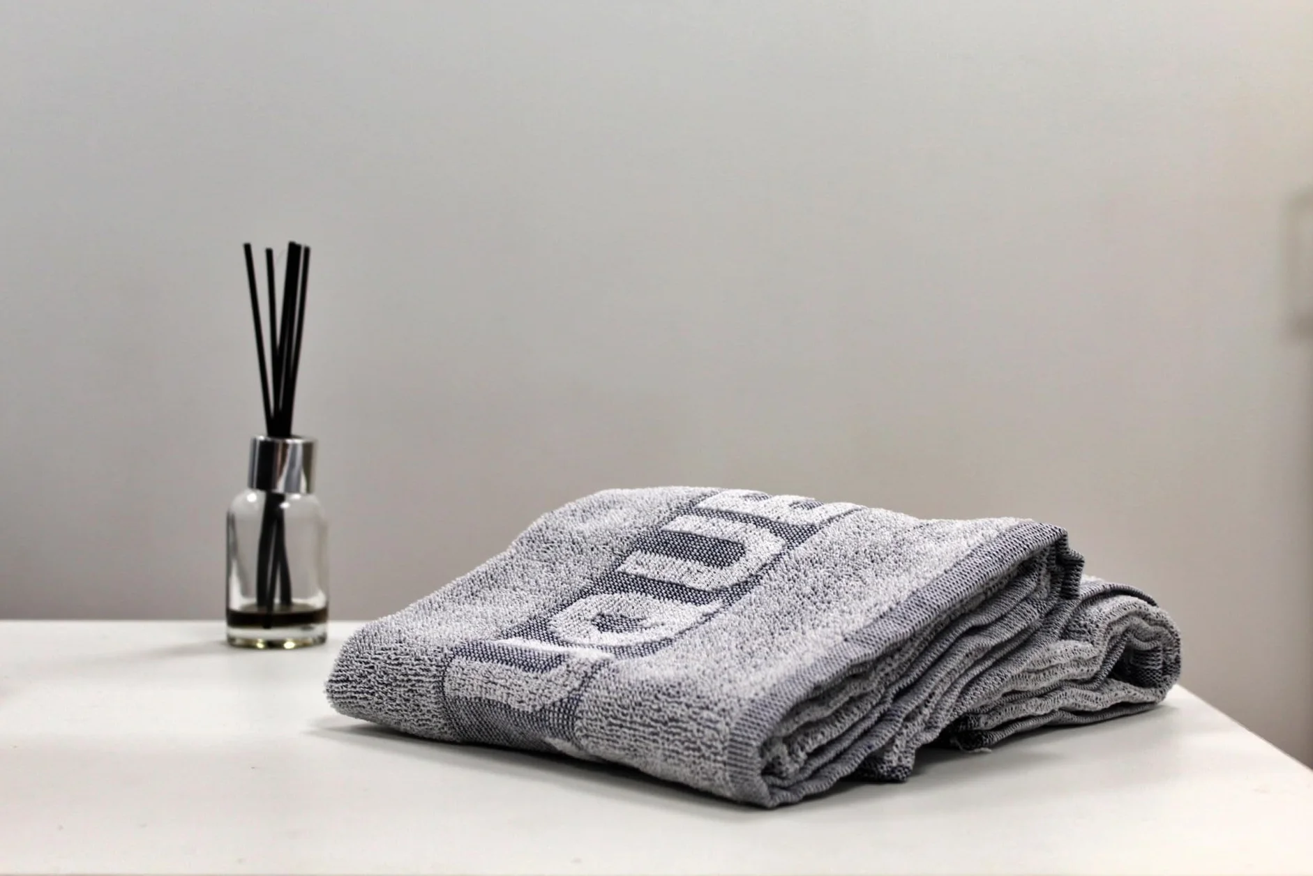 Juego de Toallas de Peluquería 10 Piezas 100% Algodón 450 gr 50x90 cm Toalla de Baño Gris