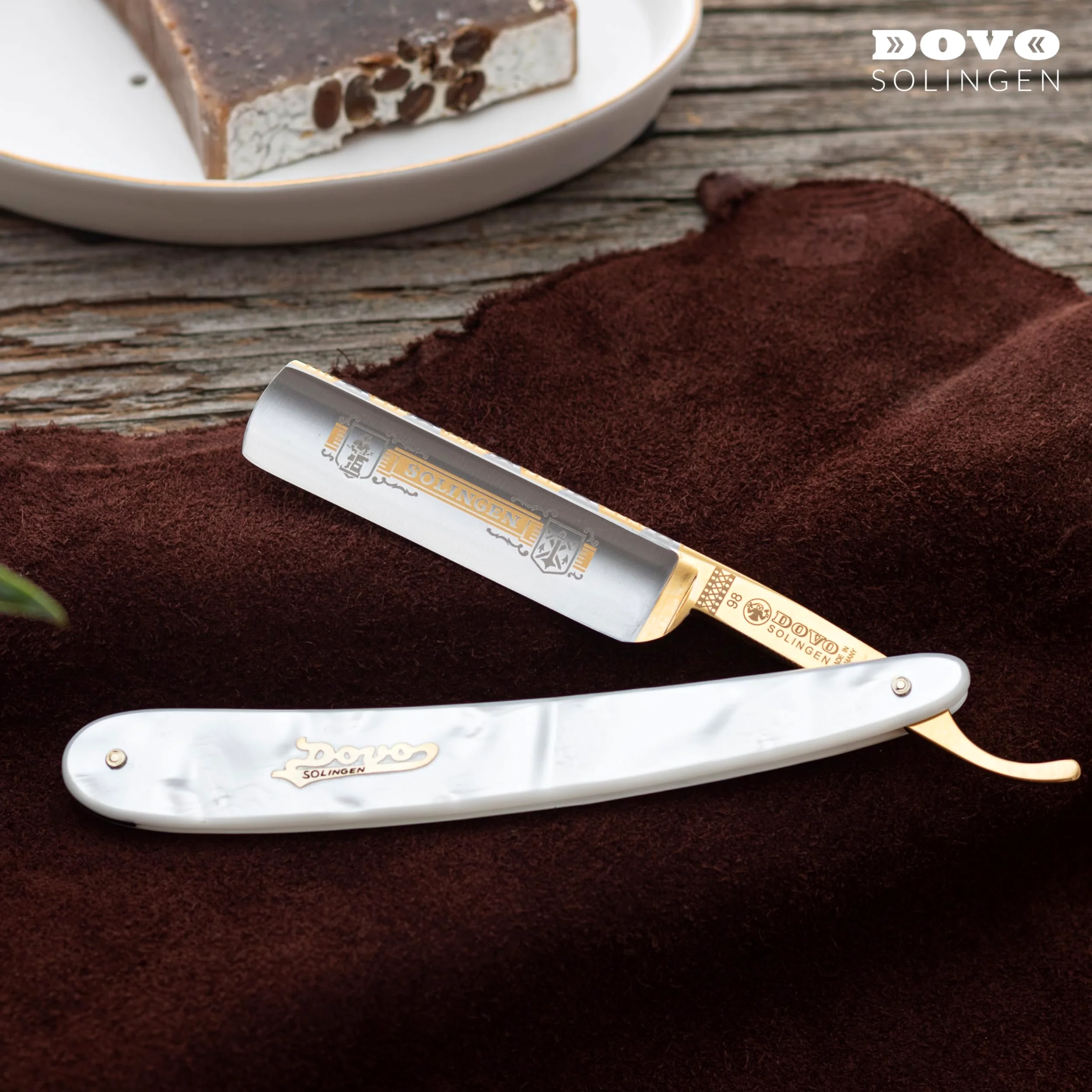 Navaja de afeitar DOVO Solingen - Navaja recta de acero al carbono - 5/8 de pulgada - Cabeza redonda - Afilado completo hueco - Navaja de barbero DOVO Solingen